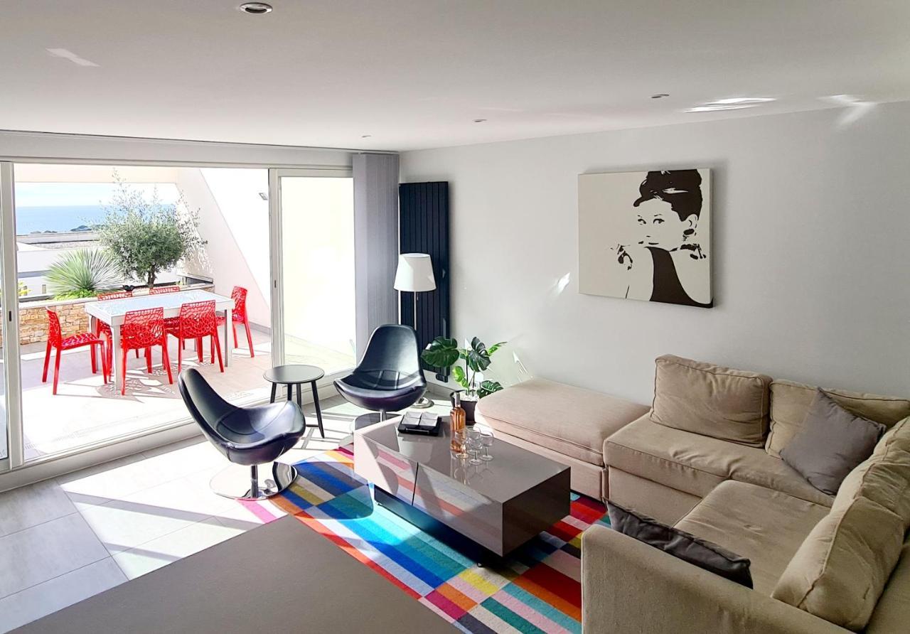 Magnifique Appartement Vue Mer - Grande Terrasse Et Piscine Bandol Buitenkant foto